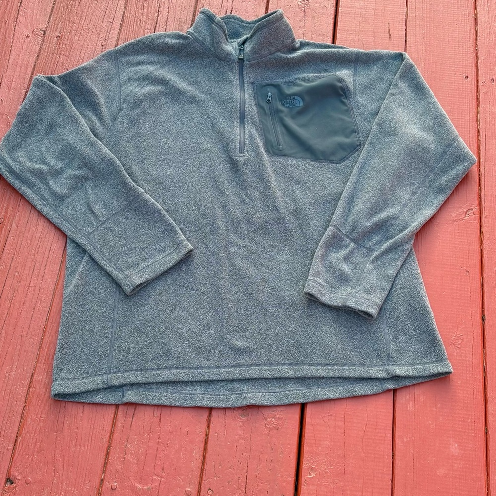 The North Face Men’s XL 1/4 Zip Front Gray Fleece Pullover